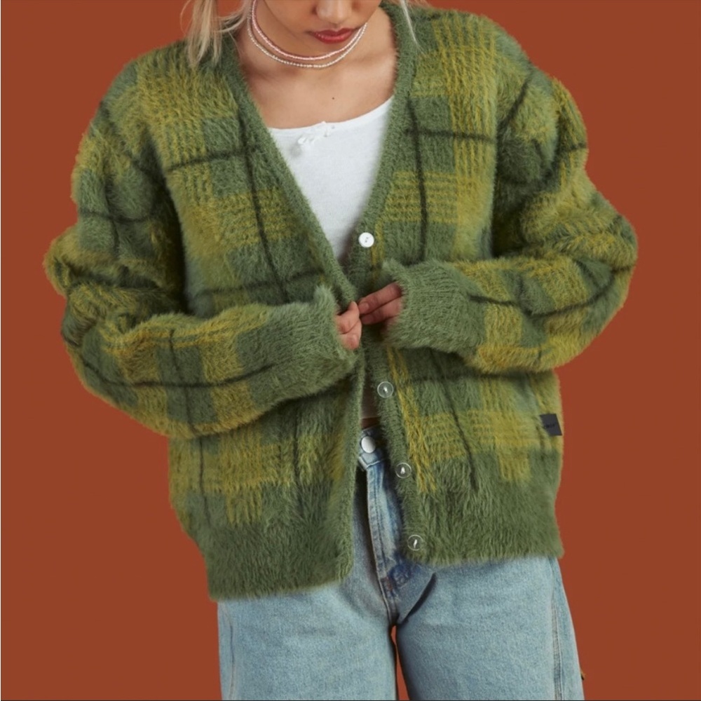 UNIF Ty Cardigan in Green